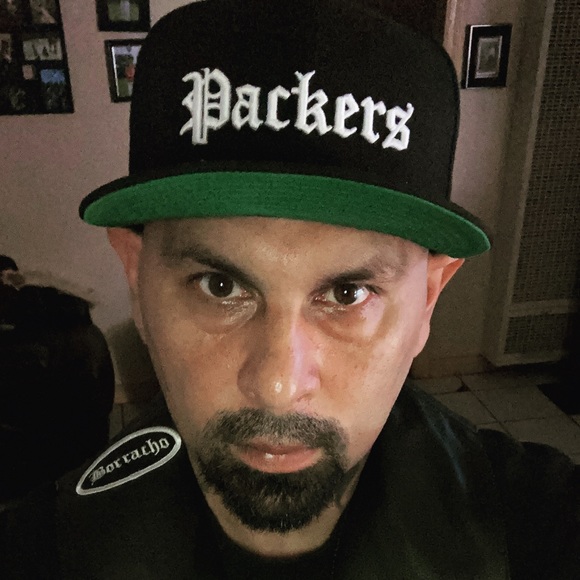 Meet your Posher, Jose - Picture 2 of 2